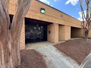 4025 Pleasantdale Rd, Doraville, GA à louer Photo intérieure- Image 1 de 15