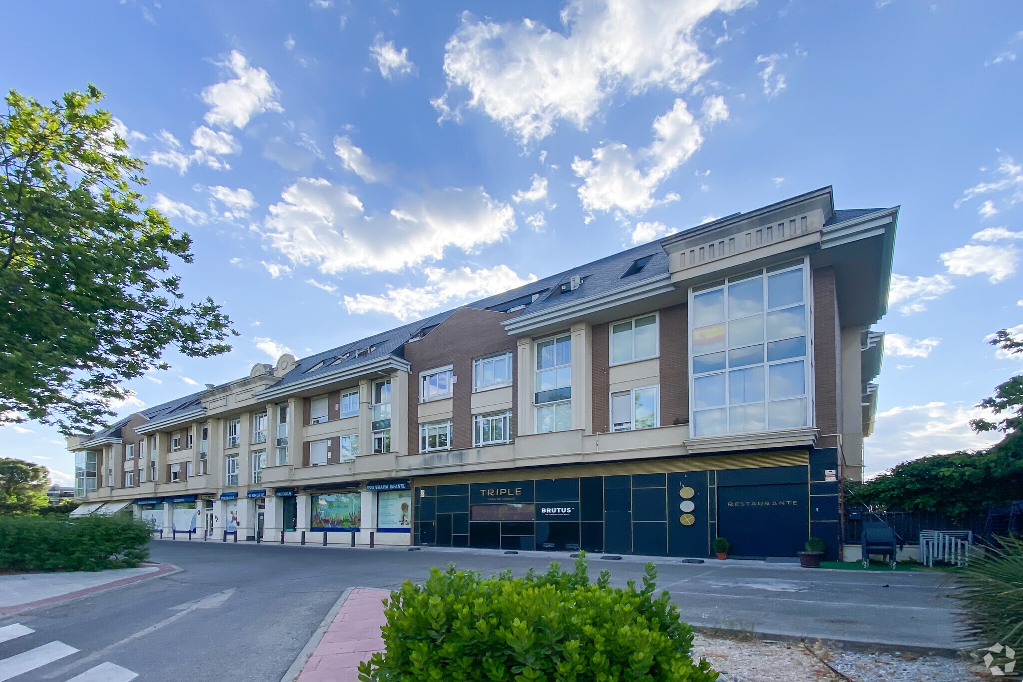 Calle Chiapas, 4, Las Rozas de Madrid, Madrid for lease Primary Photo- Image 1 of 3