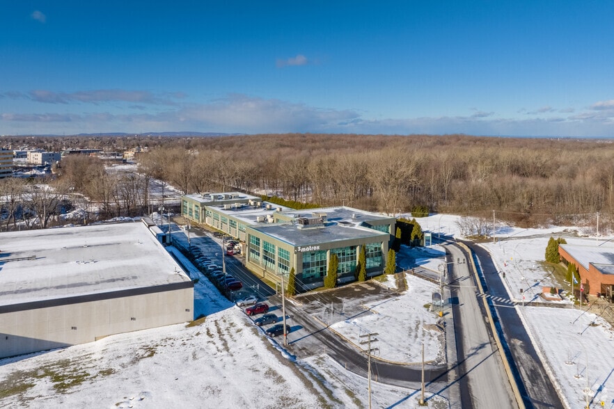 1050-1155 Boul Saint-Régis, Dorval, QC à louer - Aérien - Image 3 de 4