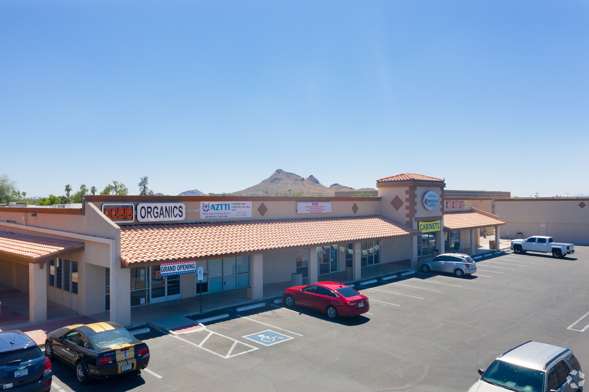 2501-2525 E Bell Rd, Phoenix, AZ à louer Photo du bâtiment- Image 1 de 5