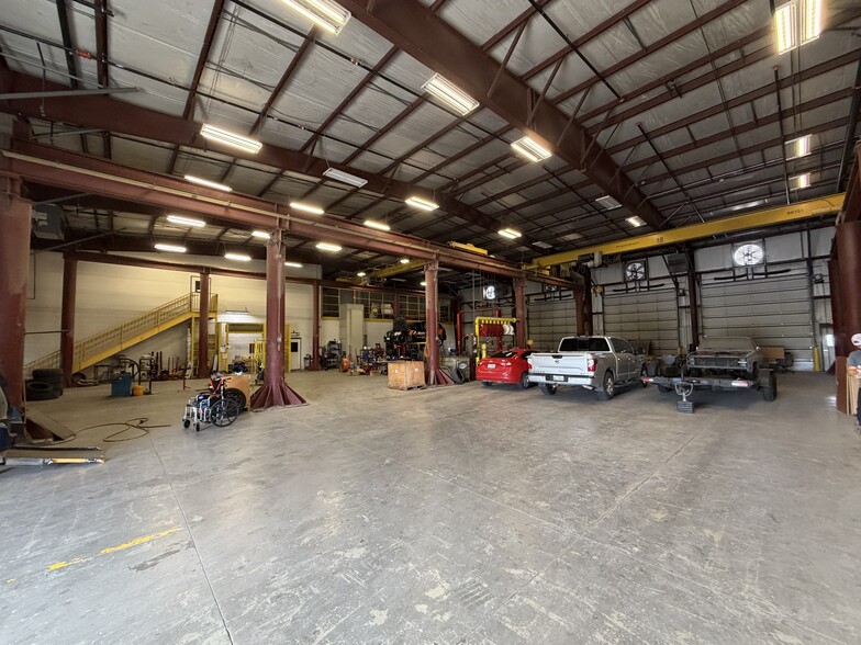 3701 Windmill Rd, Cleburne, TX for lease - Building Photo - Image 2 of 26