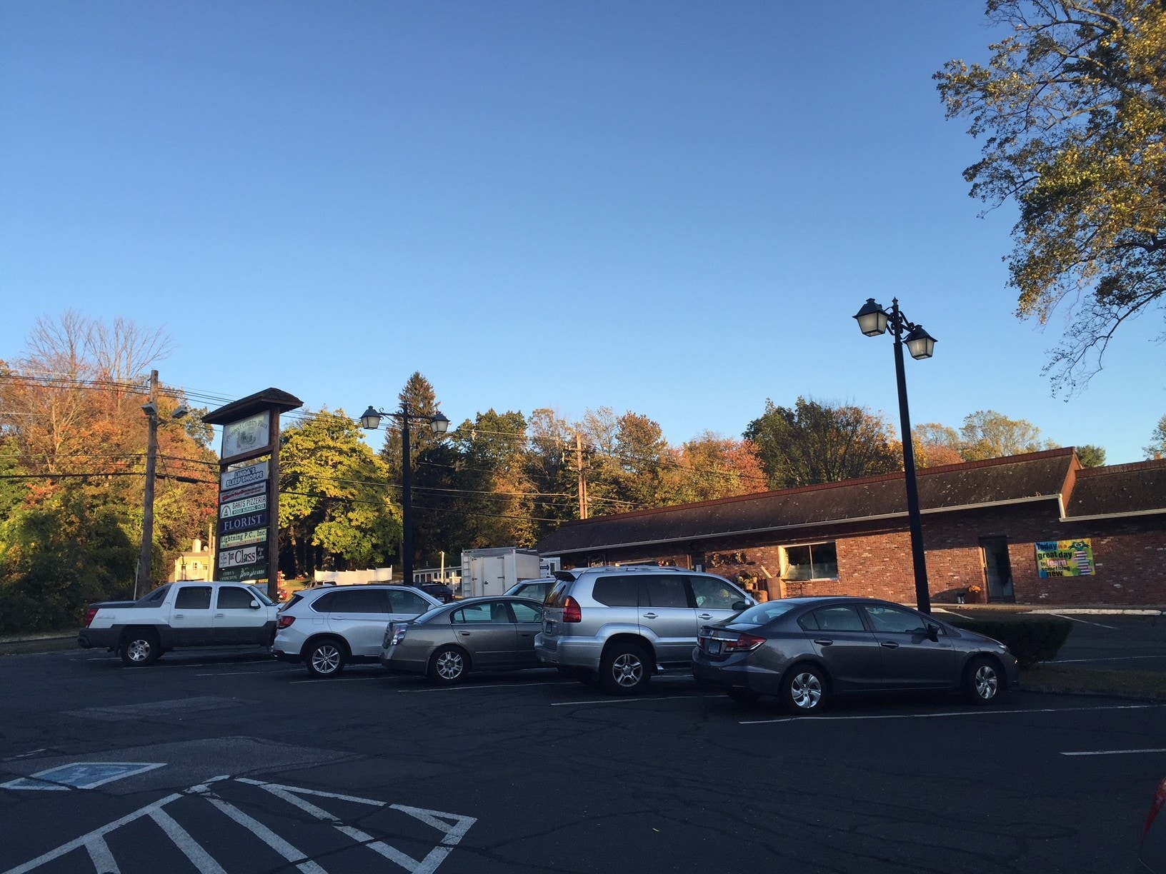 105 Waterbury Rd, Prospect, CT for lease Primary Photo- Image 1 of 5