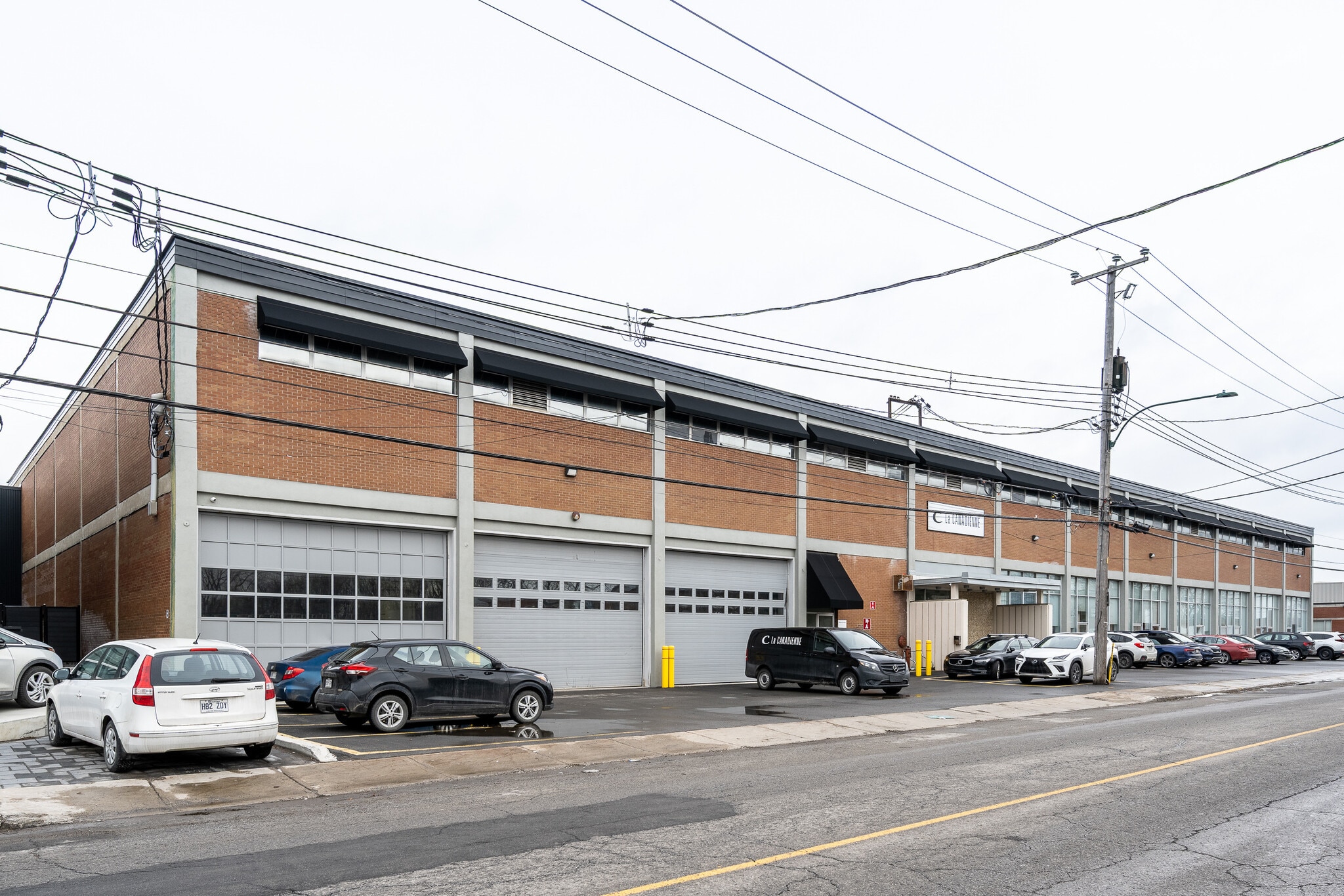 5745 Rue Paré, Mt Royal, QC for lease Building Photo- Image 1 of 13