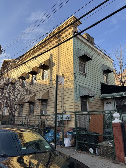 825 Jennings St, Bronx, NY for sale - Building Photo - Image 3 of 5