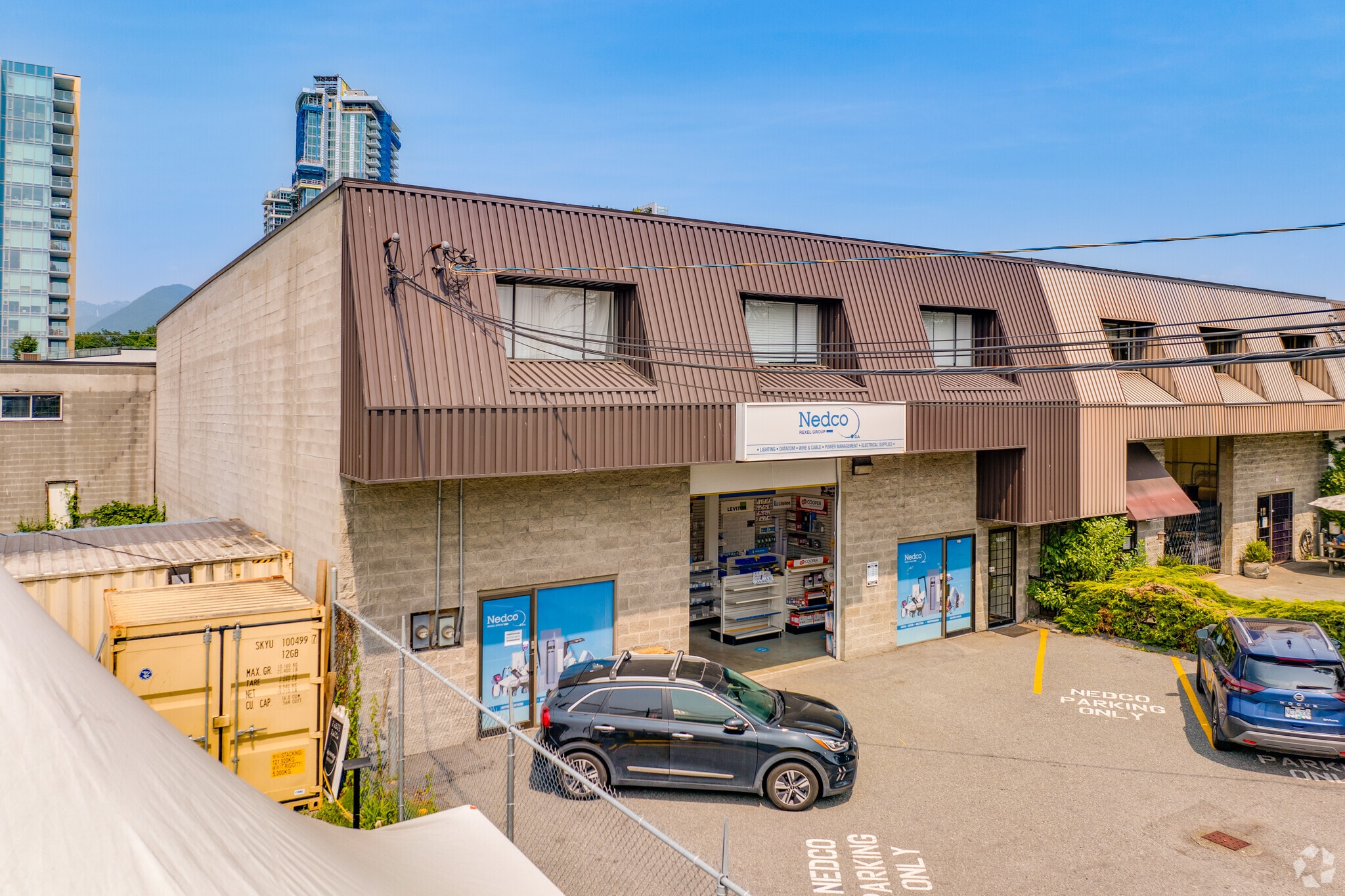 1448 Crown St, North Vancouver District, BC for lease Building Photo- Image 1 of 5