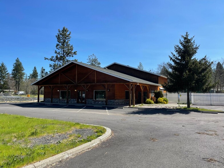 287-289 Hamilton Ave, Cave Junction, OR for sale - Building Photo - Image 3 of 31