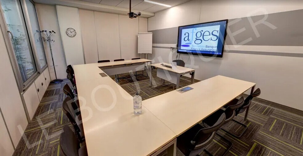 Commerce de détail dans Paris à vendre - Photo du bâtiment - Image 2 de 7