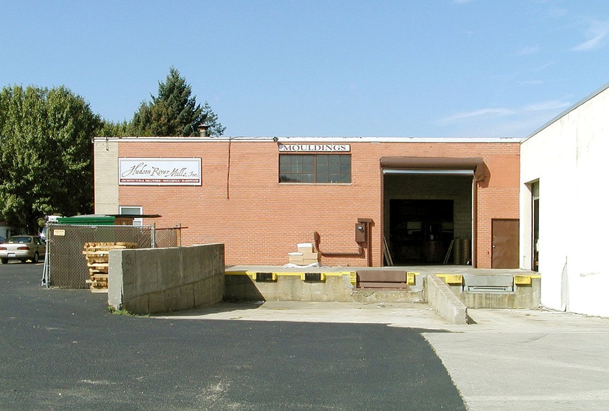 210-220 Verdi St, Farmingdale, NY for lease - Other - Image 2 of 3