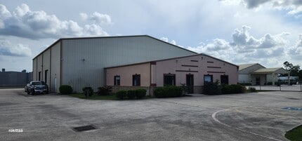 616 Rankin Cir N, Houston, TX à louer Photo du bâtiment- Image 2 de 21