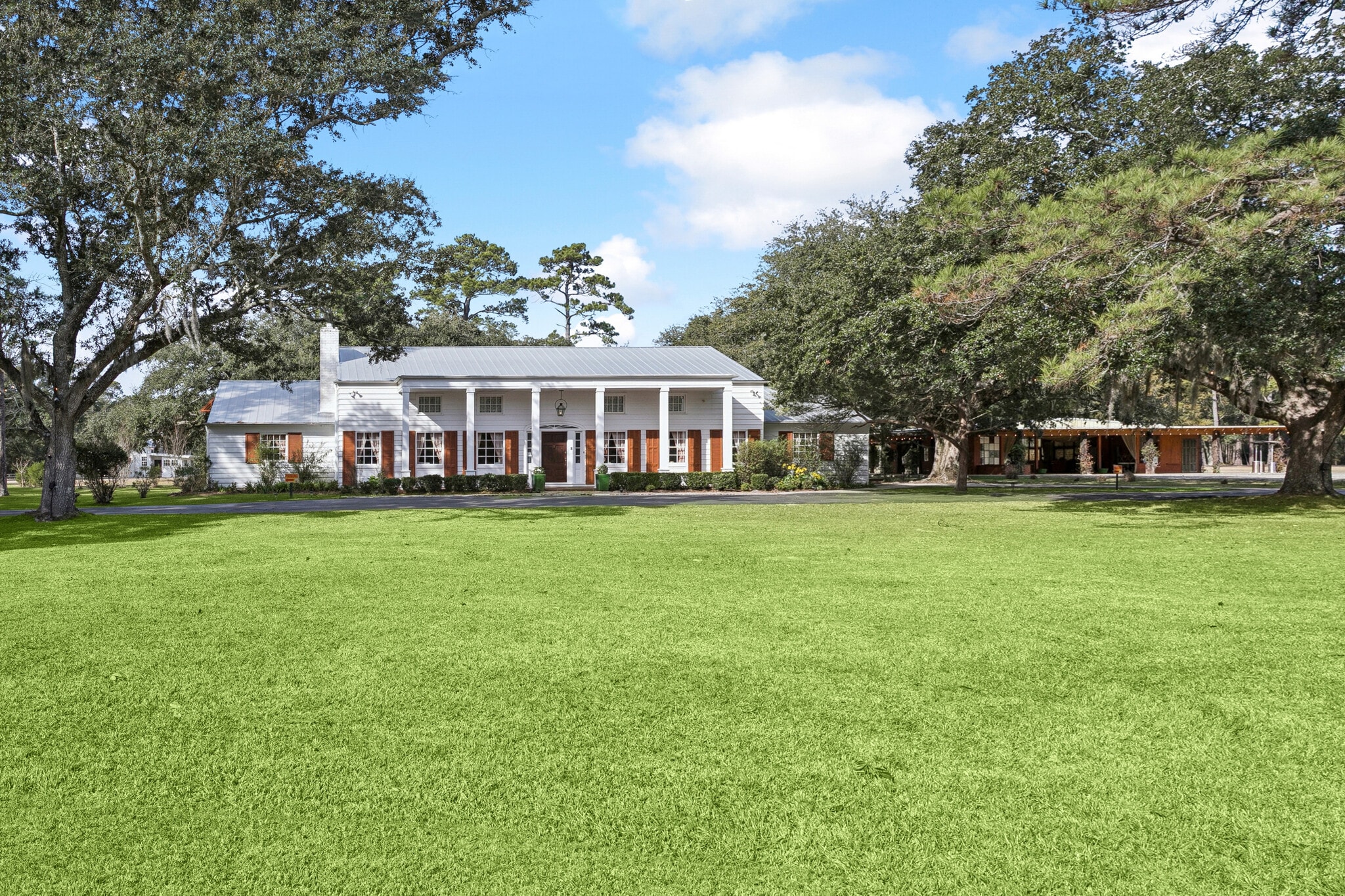 701 S Military Rd, Slidell, LA à louer Photo principale- Image 1 de 13