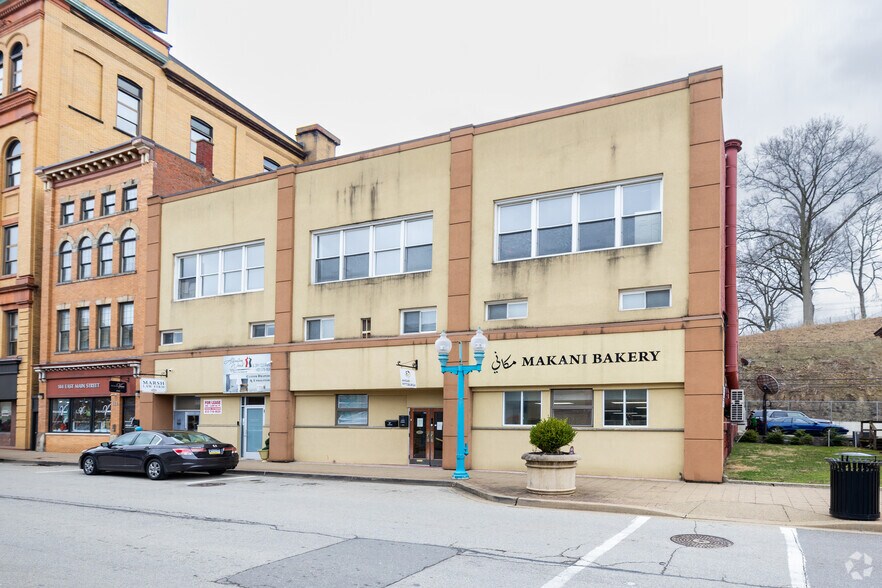140 E Main St, Carnegie, PA à louer - Photo du bâtiment - Image 1 de 2