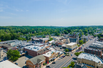 107-113 W Lancaster Ave, Wayne, PA - Aérien  Vue de la carte