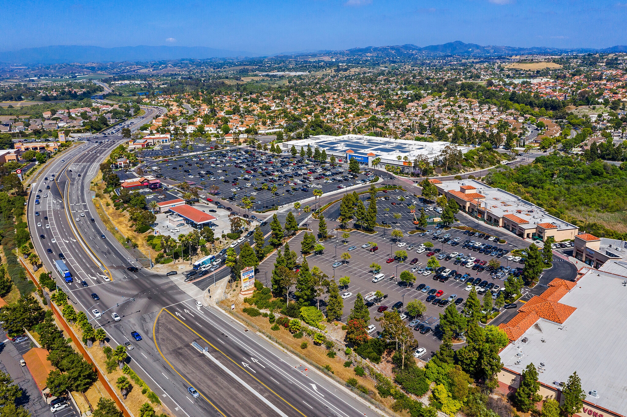 825-845 College Blvd, Oceanside, CA for lease Primary Photo- Image 1 of 11
