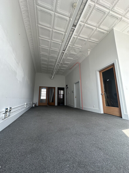 44 4th Ave, Brooklyn, NY for lease - Building Photo - Image 2 of 9