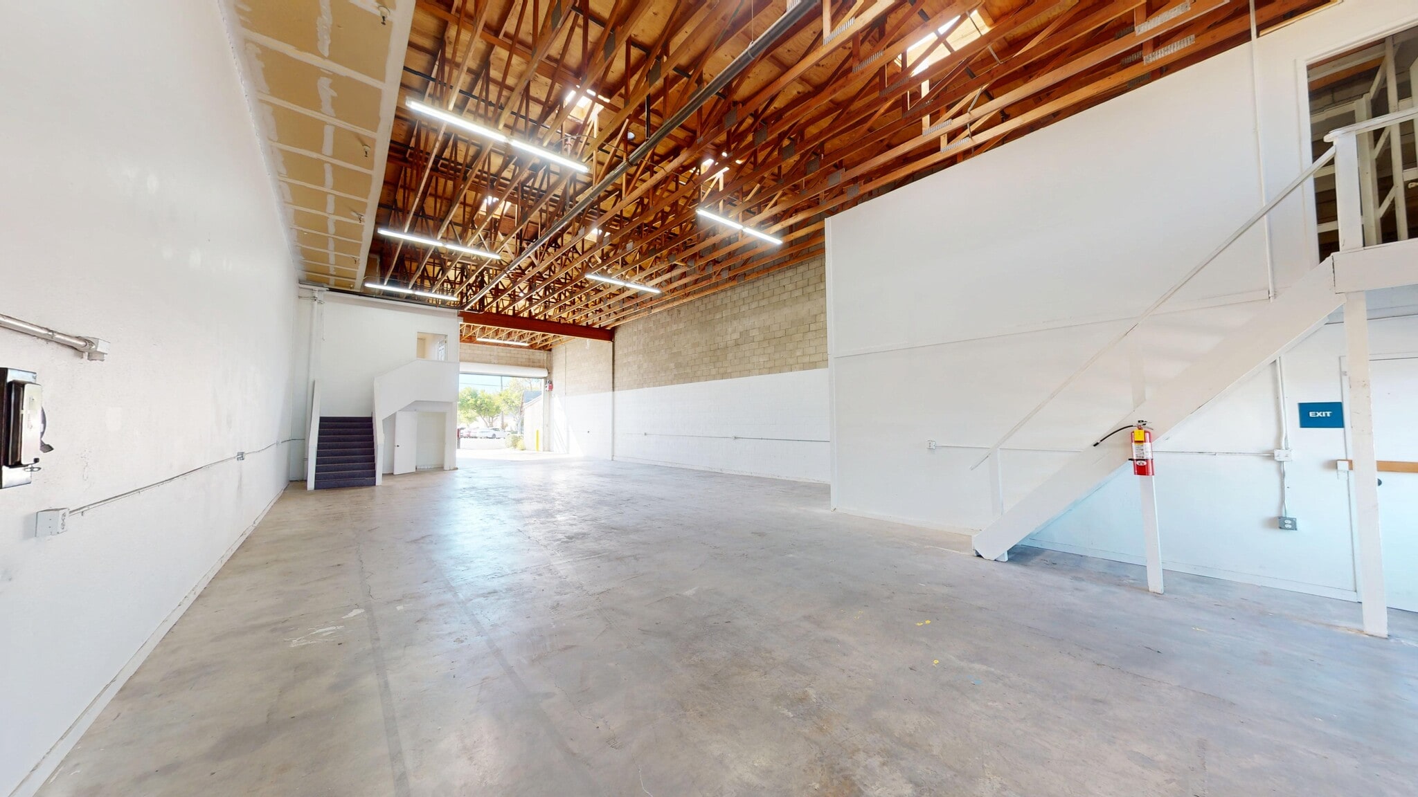 1703-1705 Hoover Ave, National City, CA for lease Interior Photo- Image 1 of 13