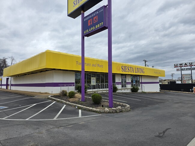 Plus de détails pour 1028 Gallatin Pike S, Madison, TN - Commerce de détail à louer