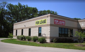 725 Cornerstone Crossing, Waterford, WI for lease Building Photo- Image 2 of 14