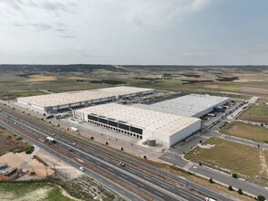 Calle Asia, 2, Ontígola, Toledo à louer Photo du bâtiment- Image 2 de 3
