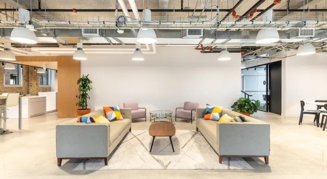 200 Broadhollow Rd, Melville, NY for lease - Interior Photo - Image 3 of 7