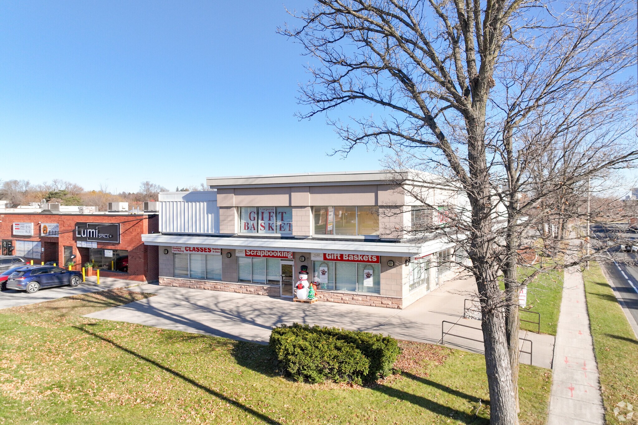 8355 Woodbine Ave, Markham, ON à vendre Photo principale- Image 1 de 1