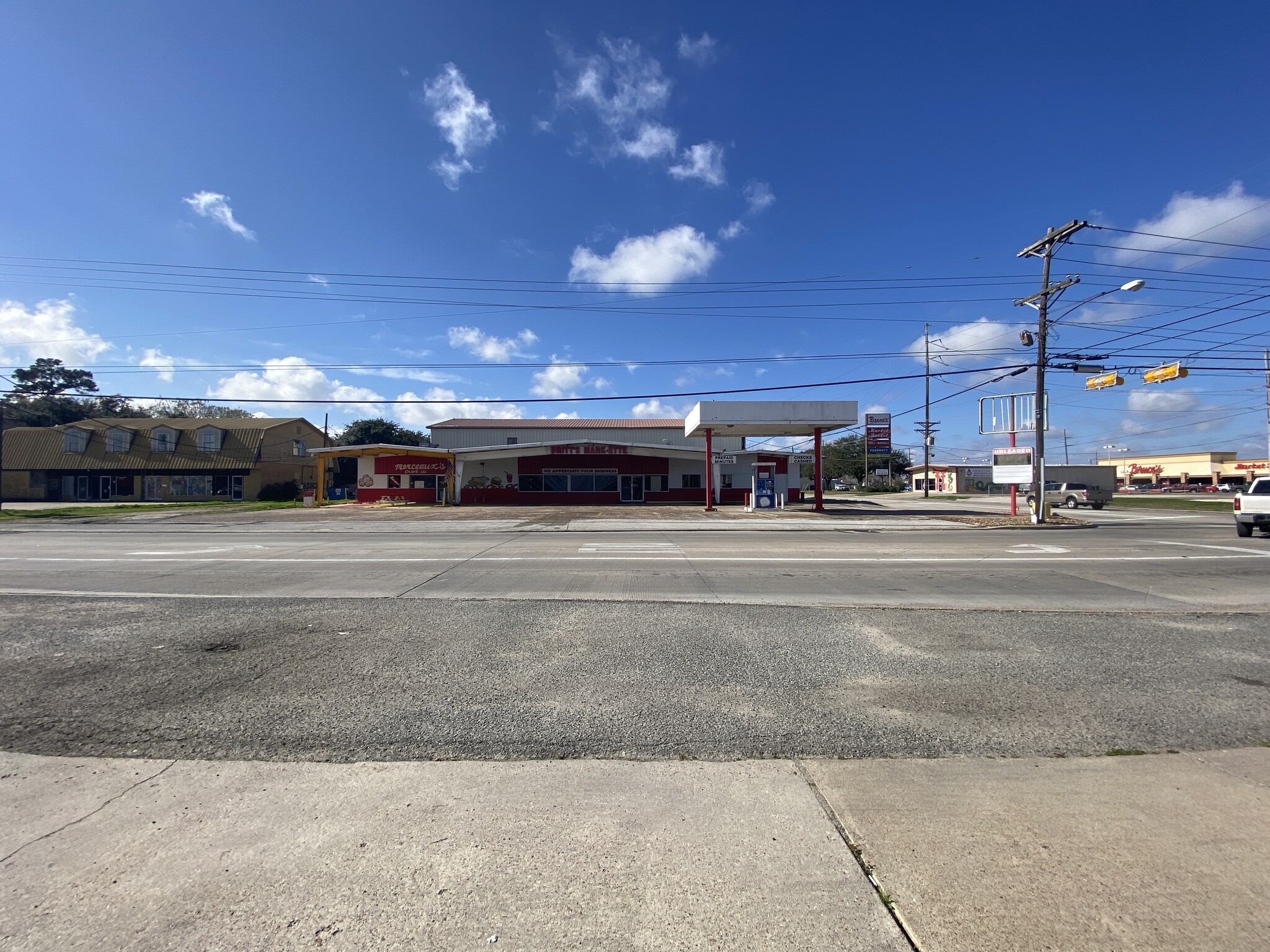 6050 39th St, Groves, TX à vendre Photo principale- Image 1 de 29