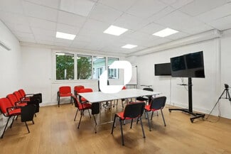 More details for 33-35 Rue Ledru-Rollin, Ivry-sur-Seine - Multifamily for Sale
