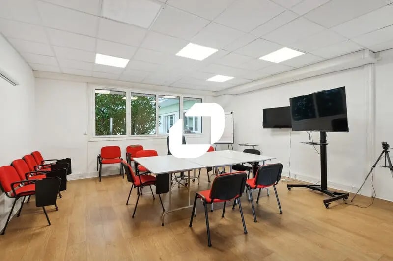 33-35 Rue Ledru-Rollin, Ivry-sur-Seine for sale Building Photo- Image 1 of 13