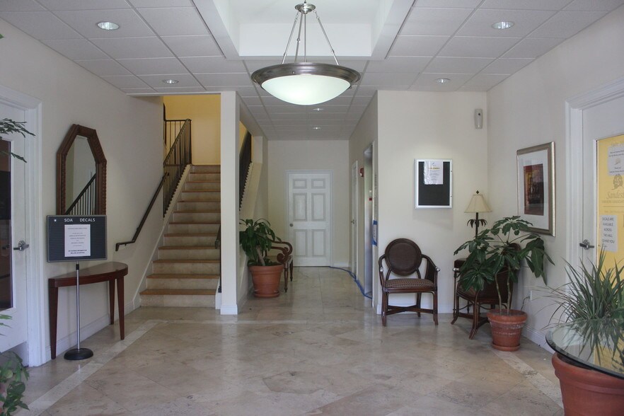 215 Grand Blvd, Destin, FL à louer - Photo intérieure - Image 3 de 26