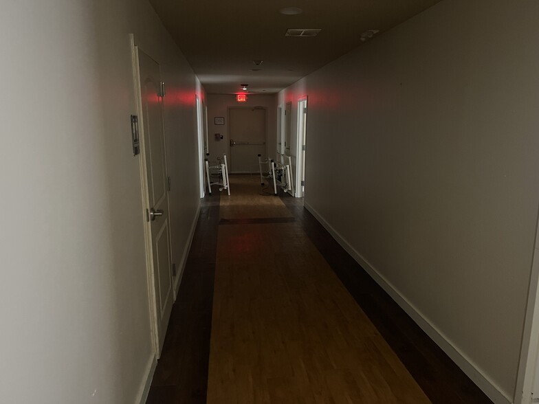 1810 N Washington Ave, Livingston, TX for sale - Building Photo - Image 2 of 13