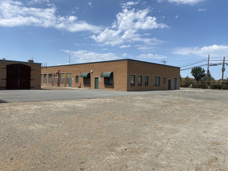 1501 Loveridge Rd, Pittsburg, CA for lease - Building Photo - Image 3 of 5