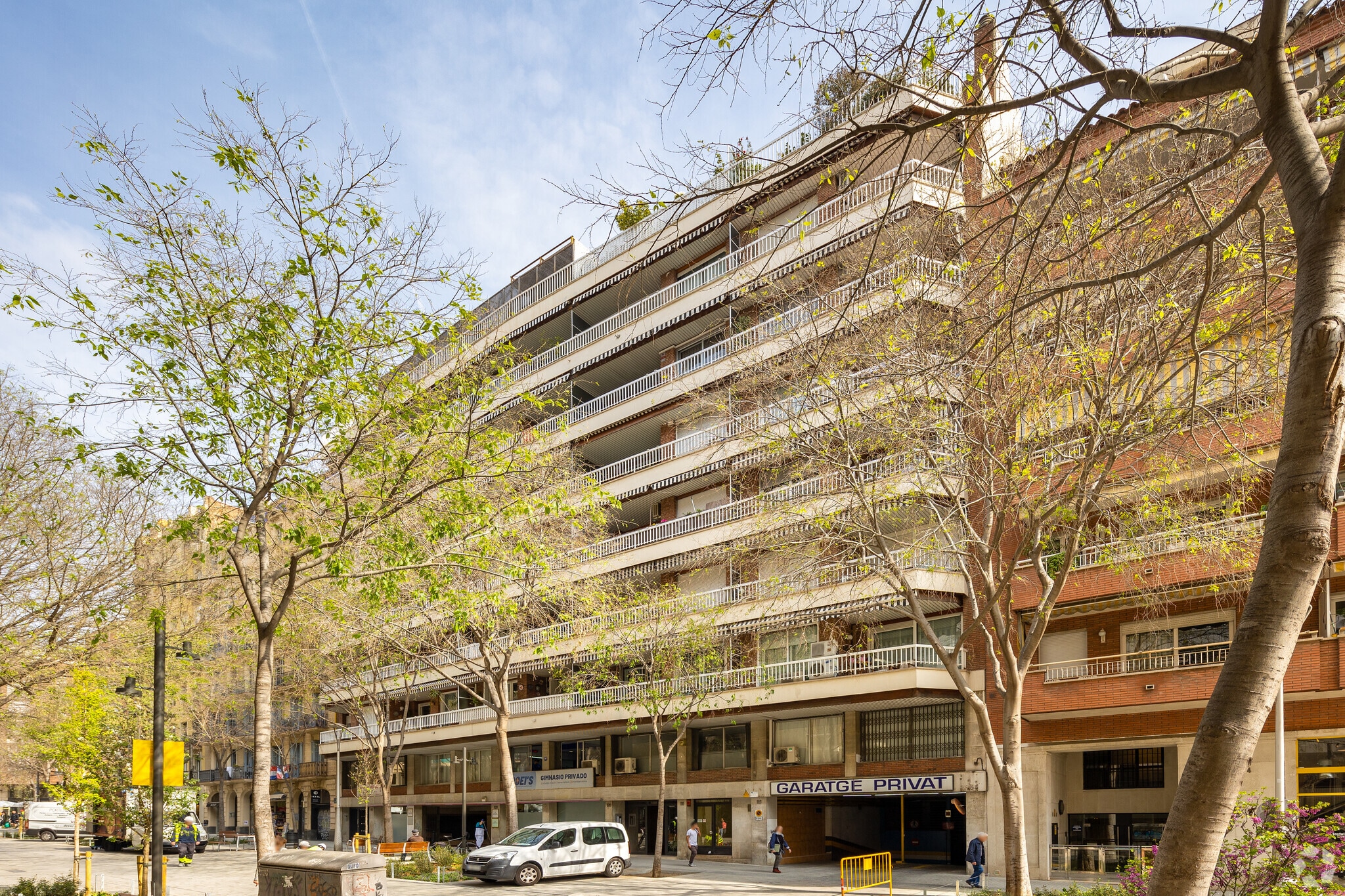Carrer de Rocafort, 116, Barcelona, Barcelona for lease Primary Photo- Image 1 of 5