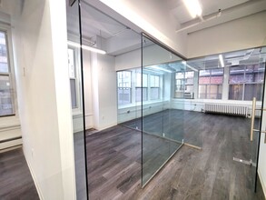 224-232 W 30th St, New York, NY for lease Interior Photo- Image 2 of 8