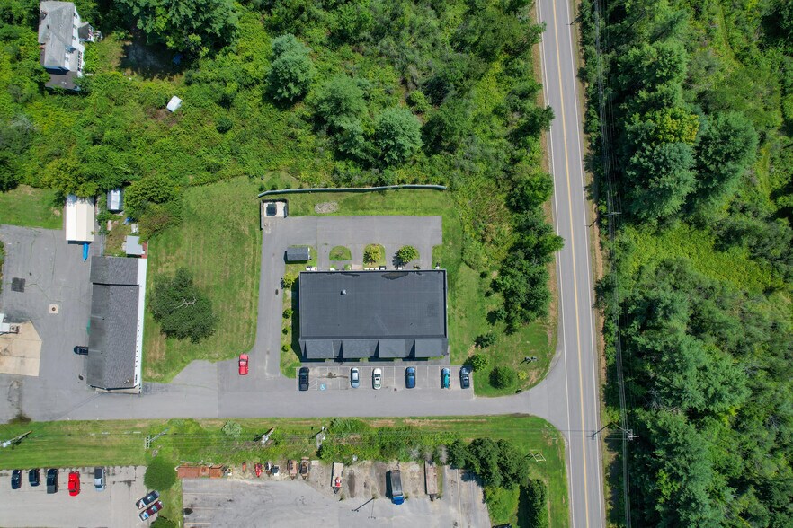 5 Little Wing Ln, Gorham, ME à louer - Photo du bâtiment - Image 3 de 3