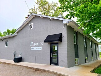 Plus de détails pour 394 Alfred St, Corunna, ON - Vente au détail à vendre