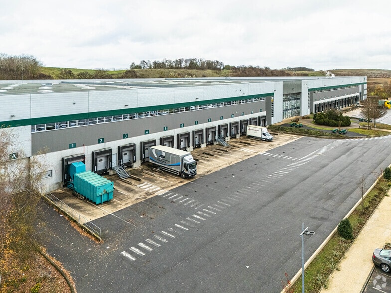 Parc De Chanteloup, Moissy-Cramayel for lease - Building Photo - Image 2 of 3