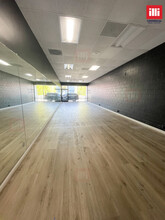 5520-5530 Santa Monica Blvd, Los Angeles, CA for lease Interior Photo- Image 1 of 4