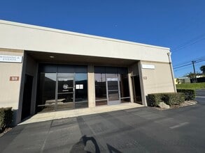 2599 E 28th St, Signal Hill, CA for lease Building Photo- Image 2 of 2