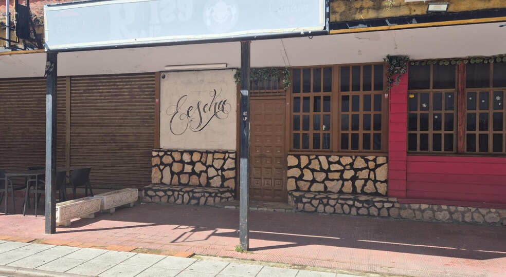 Retail in Nuevo Baztán, Madrid for sale - Building Photo - Image 2 of 3