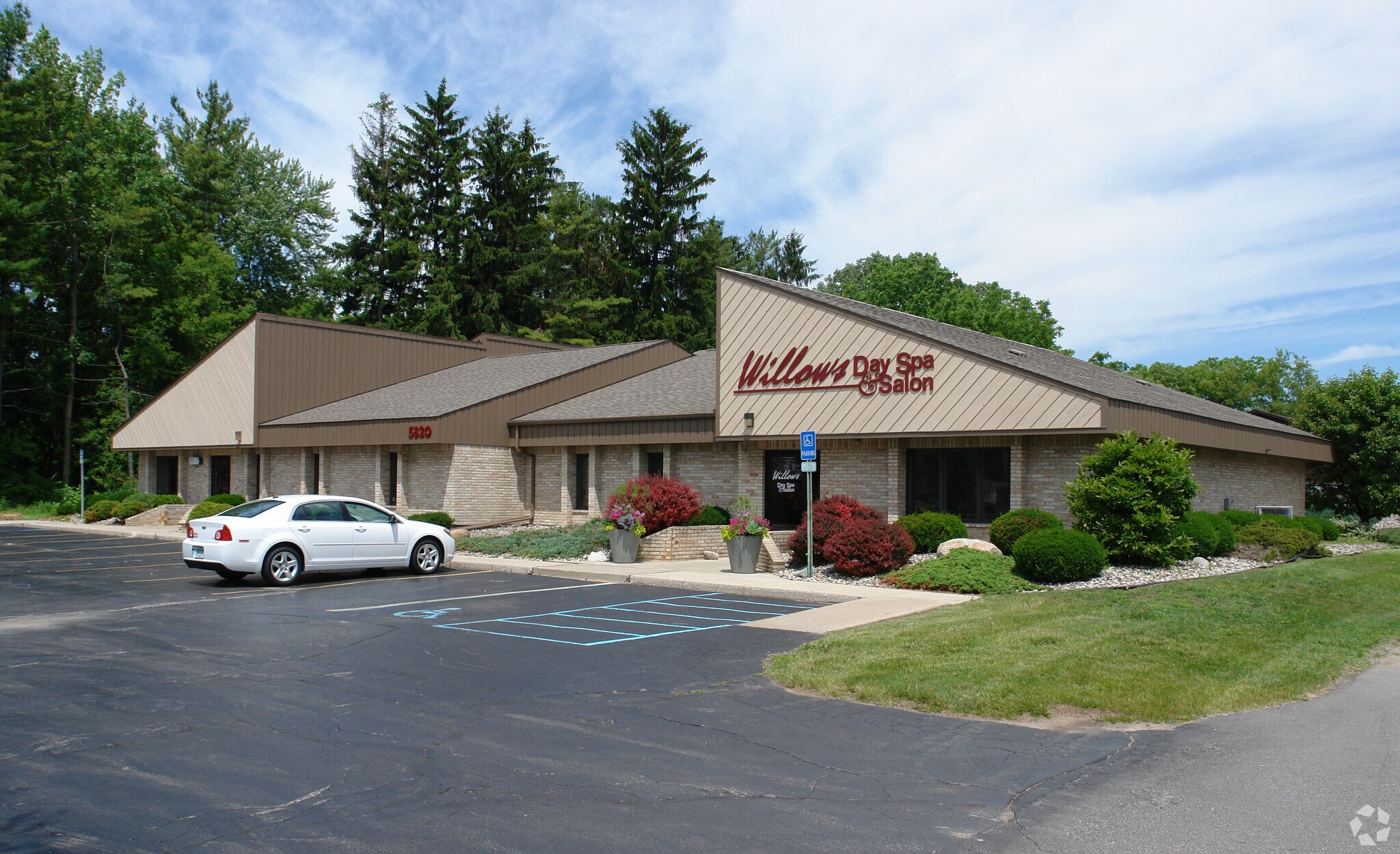 5820 Gratiot Rd, Saginaw, MI à vendre Photo principale- Image 1 de 22