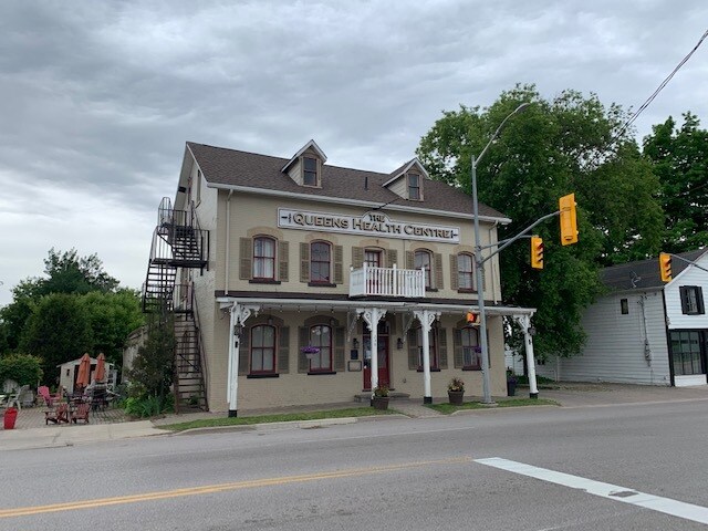 238 Barrie St, Essa, ON à vendre - Photo principale - Image 1 de 1