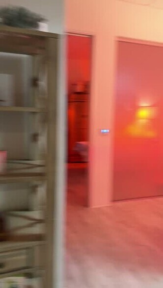 2101-2131 San Joaquin Hills Rd, Newport Beach, CA à louer - Vidéo sur l’inscription commerciale - Image 2 de 17