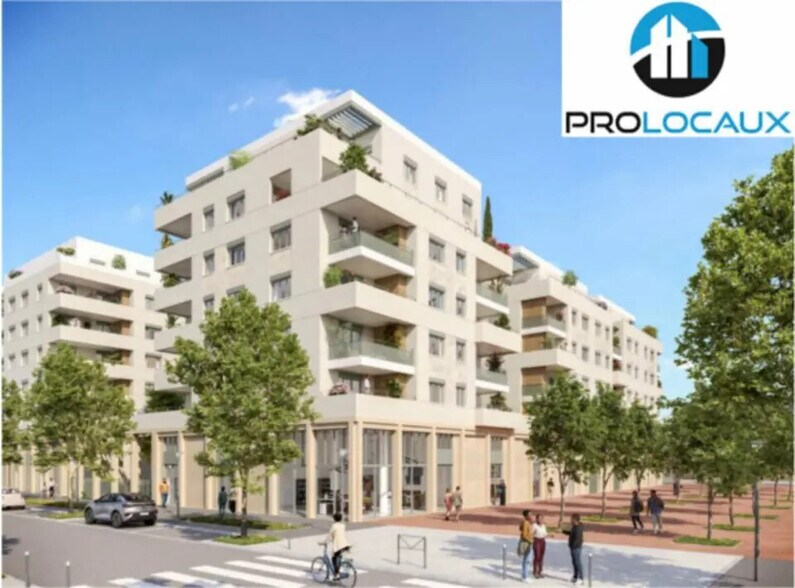 Office in Vaulx-en-Velin for sale - Building Photo - Image 1 of 11