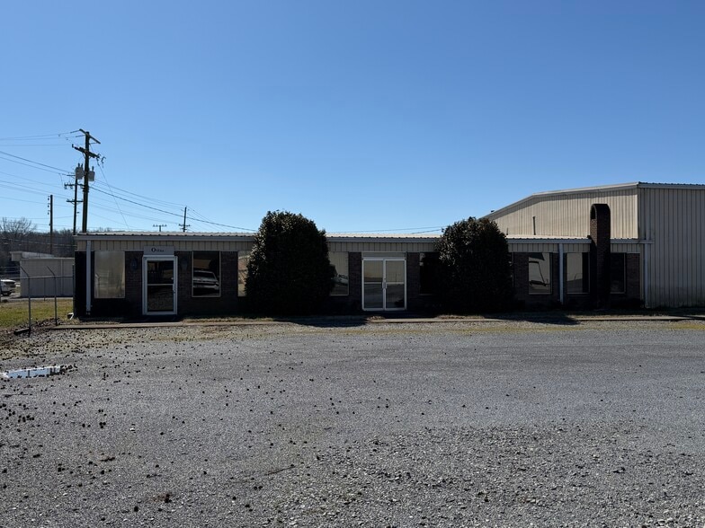 1865 US 41 Hwy SW, Calhoun, GA for lease - Building Photo - Image 2 of 23