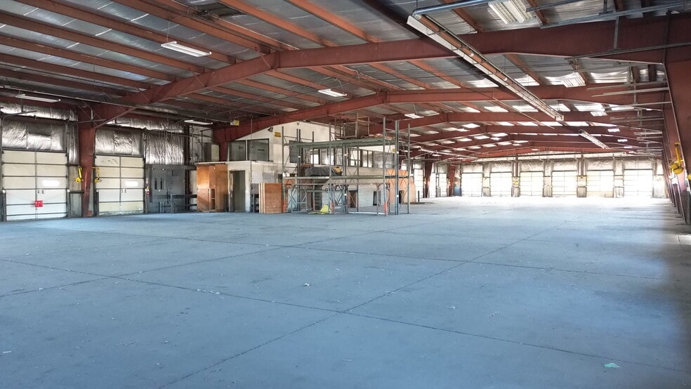 619 East St S, Grinnell, IA à vendre - Photo du bâtiment - Image 3 de 9