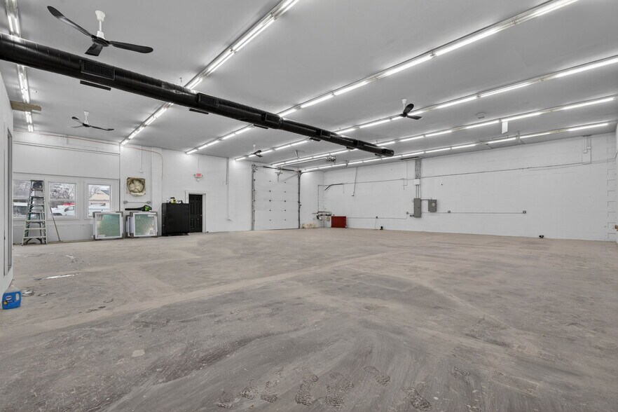 890 Lafayette Rd, Seabrook, NH à louer - Photo du bâtiment - Image 3 de 24