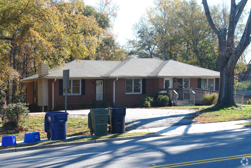 145 N Main St, Alpharetta, GA for lease - Primary Photo - Image 1 of 14