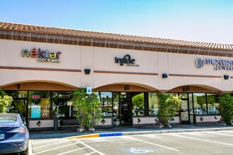 1900-1990 Village Center Cir, Las Vegas, NV à louer Photo intérieure- Image 2 de 5