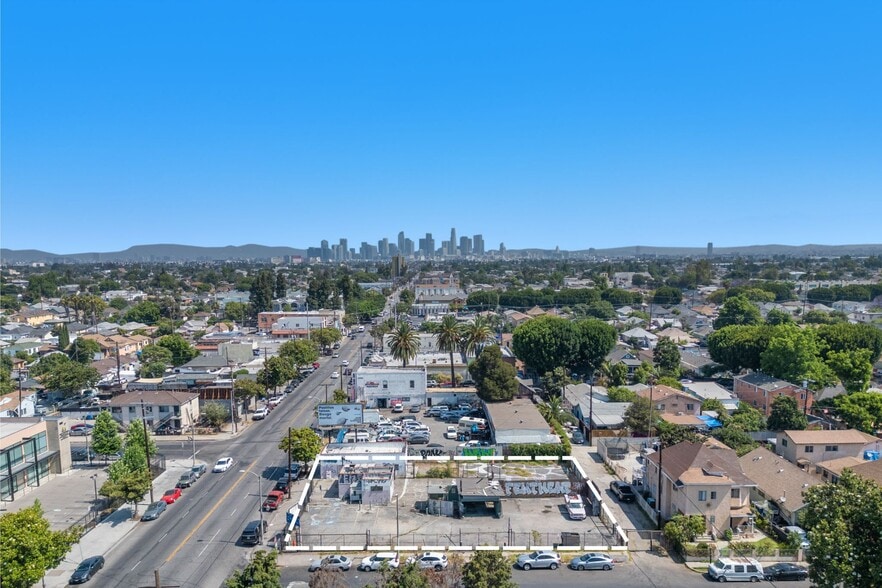 5630 S Central Ave, Los Angeles, CA for sale - Primary Photo - Image 1 of 11