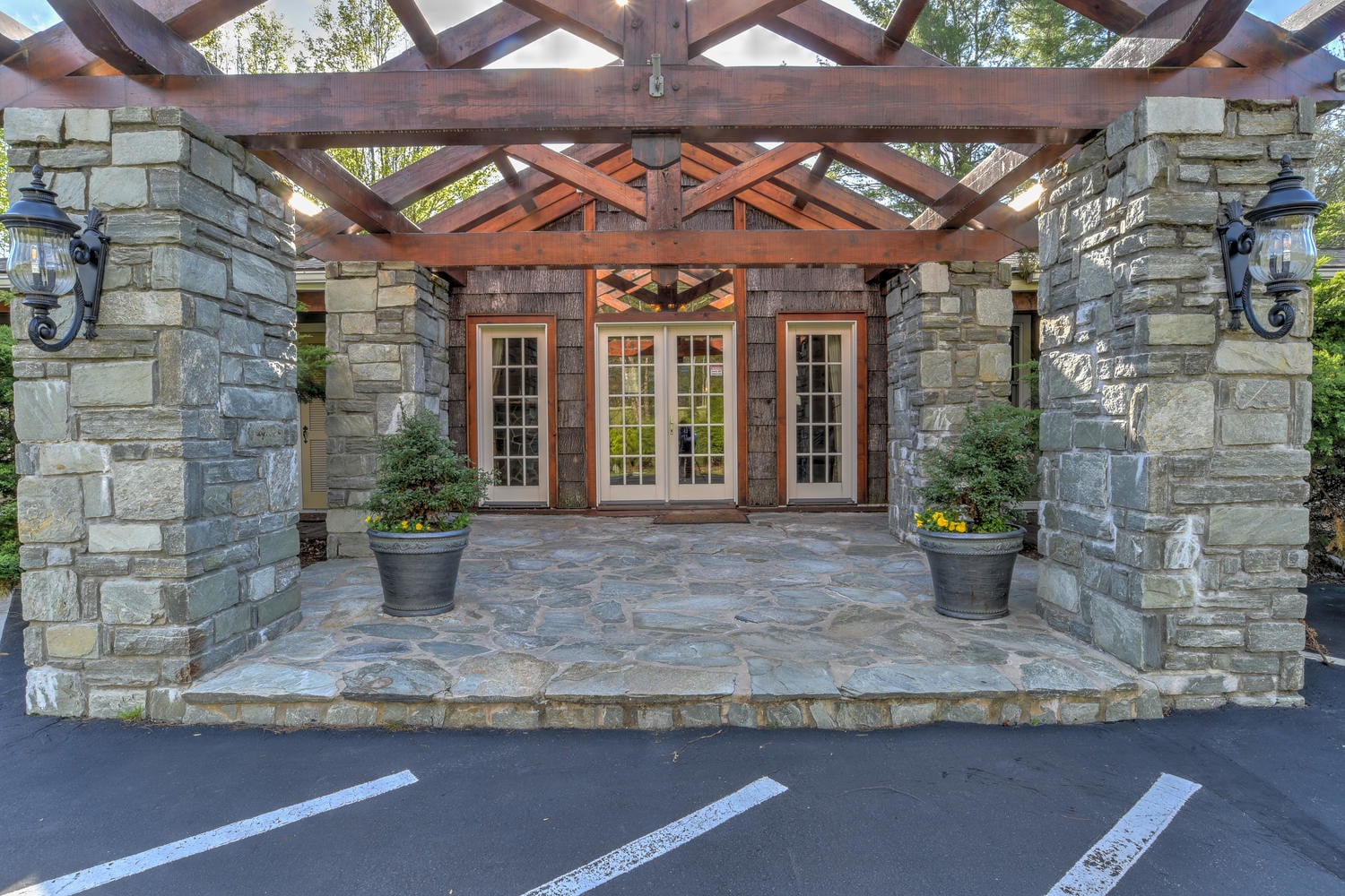 7876 Valley Blvd, Blowing Rock, NC à vendre Photo principale- Image 1 de 12