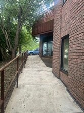 10001 Lewis Dr, Damascus, MD à louer Photo intérieure- Image 1 de 19